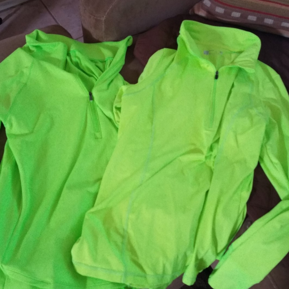 Pull over with zipper